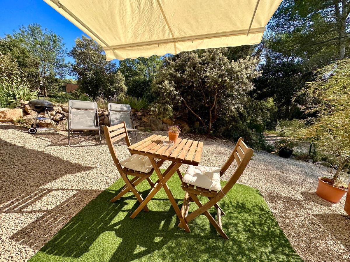 Paisible Studio Tout Neuf En Lisiere De Foret Peyrolles-en-Provence Eksteriør bilde