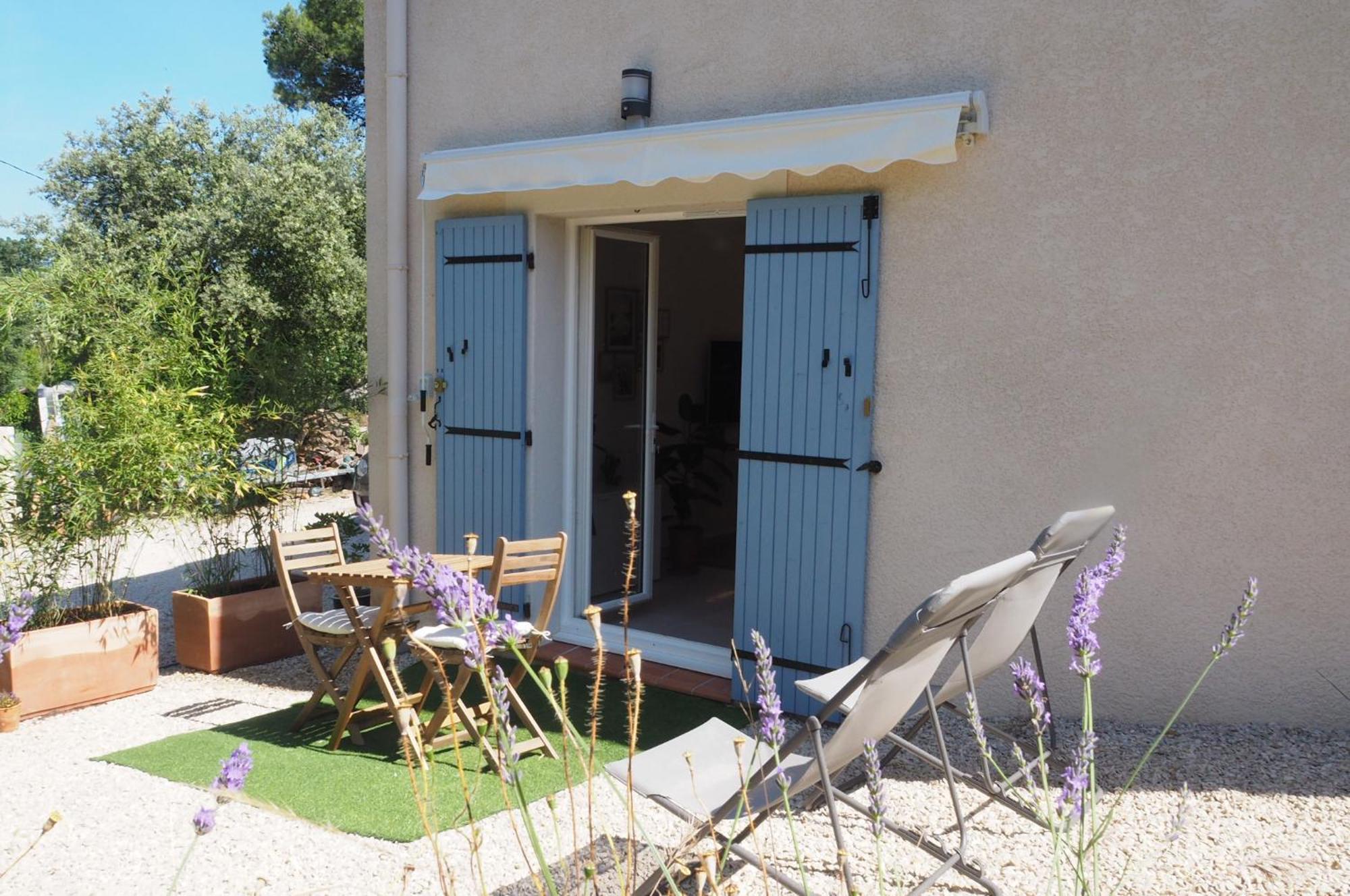 Paisible Studio Tout Neuf En Lisiere De Foret Peyrolles-en-Provence Eksteriør bilde